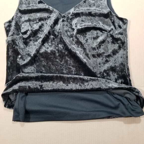 Valerie Stevens tank top sz small - Picture 9 of 9